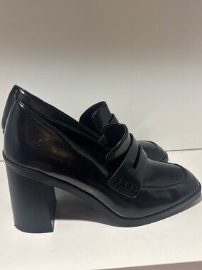 Dolce Vita Black Leather Block Heel Loafer